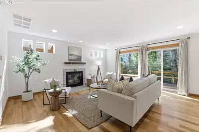 696 N Hemlock St, Cannon Beach, OR 97110 - Photo 16