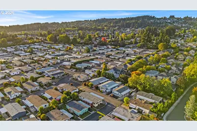12450 SW Fischer Rd #204, Portland, OR 97224 - Photo 8
