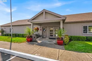 12450 SW Fischer Rd, Portland, OR 97224 - Photo 36