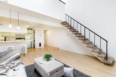 4628 SW Comus Pl, Portland, OR 97219 - Photo 4