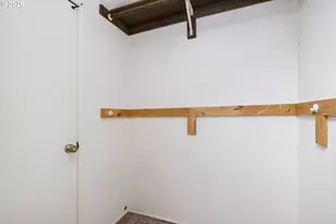 4628 SW Comus Pl, Portland, OR 97219 - Photo 18