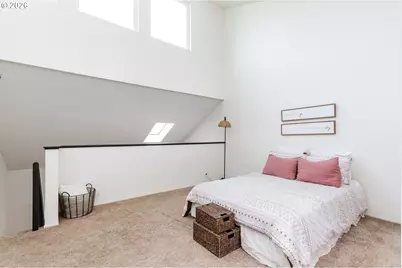 4628 SW Comus Pl, Portland, OR 97219 - Photo 12