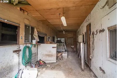 3161 Glenbrook Loop Rd, Riddle, OR 97469 - Photo 38