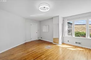 875 W 1st St, Arlington, OR 97812 - Photo 16