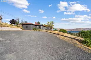 875 W 1st St, Arlington, OR 97812 - Photo 32