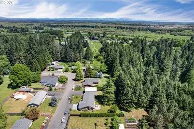 33892 Shamrock Ln, Scappoose, OR 97056 - Photo 44