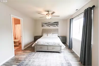 15635 NE 15th Pl, Vancouver, WA 98686 - Photo 24