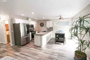 15635 NE 15th Pl, Vancouver, WA 98686 - Photo 8