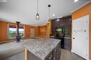 90807 N Bank Ln, Coquille, OR 97423 - Photo 36