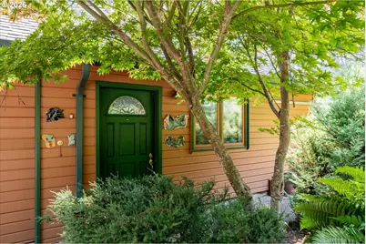 2310 Douglas Dr, Eugene, OR 97405 - Photo 44