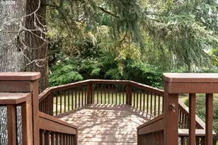2310 Douglas Dr, Eugene, OR 97405 - Photo 36