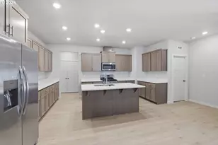 16823 SW Rubicon Ln, Tigard, OR 97224 - Photo 8