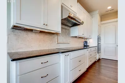 2009 NW Klickitat St, Camas, WA 98607 - Photo 18