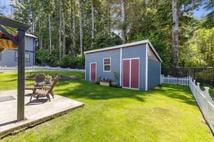 3730 NE 10th St, Otis, OR 97368 - Photo 34