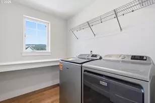 1324 E Canto, Newberg, OR 97132 - Photo 18
