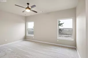 909 Durham Ave, Sutherlin, OR 97479 - Photo 16