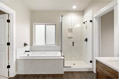 909 Durham Ave, Sutherlin, OR 97479 - Photo 22