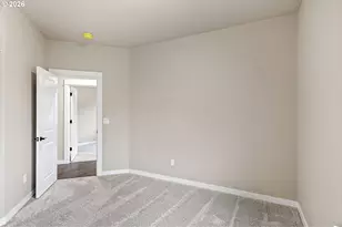 909 Durham Ave, Sutherlin, OR 97479 - Photo 26