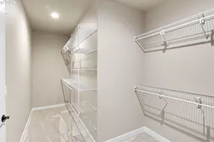 909 Durham Ave, Sutherlin, OR 97479 - Photo 38