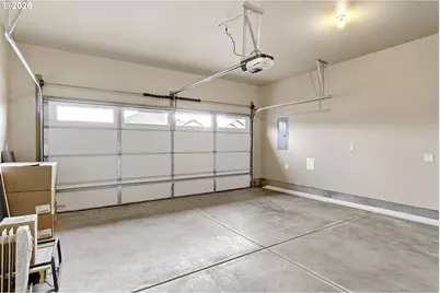 909 Durham Ave, Sutherlin, OR 97479 - Photo 40