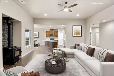 909 Durham Ave, Sutherlin, OR 97479 - Photo 10