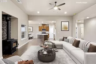 909 Durham Ave, Sutherlin, OR 97479 - Photo 10