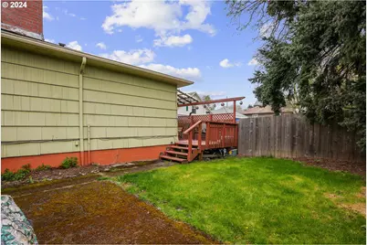 5105 5109 SE Tibbetts St, Portland, OR 97206 - Photo 6