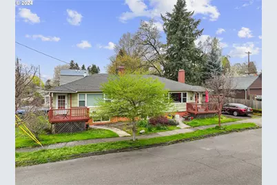 5105 5109 SE Tibbetts St, Portland, OR 97206 - Photo 1