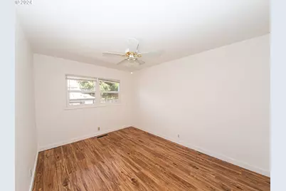 5105 5109 SE Tibbetts St, Portland, OR 97206 - Photo 24