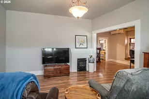 334 NE Nash St, Roseburg, OR 97470 - Photo 4