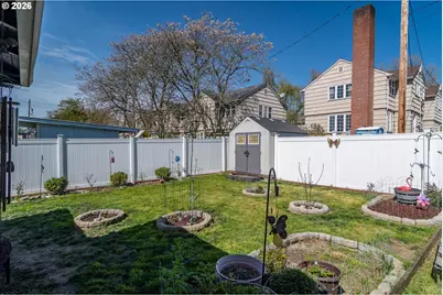 334 NE Nash St, Roseburg, OR 97470 - Photo 26