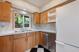 2916 Columbia Heights Rd, Longview, WA 98632 - Photo 10