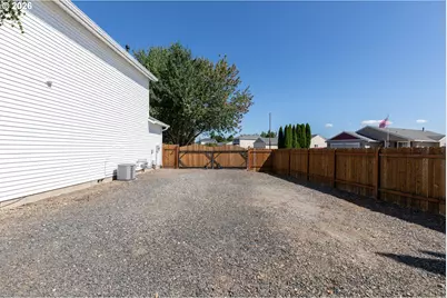 425 Northstar Ct, Columbia City, OR 97018 - Photo 26