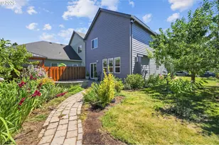 17325 SE Sherman St, Portland, OR 97233 - Photo 4