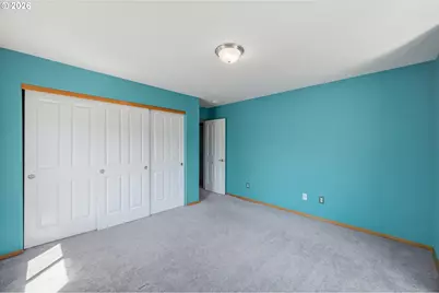 17325 SE Sherman St, Portland, OR 97233 - Photo 34
