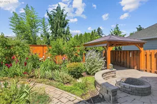 17325 SE Sherman St, Portland, OR 97233 - Photo 42