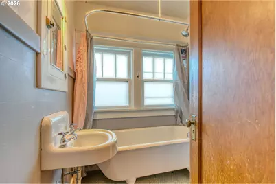 206 S 3rd St, Athena, OR 97813 - Photo 24