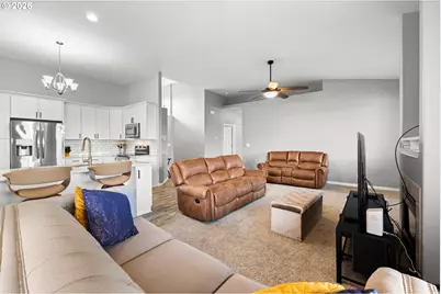 4977 Manning Ct, Salem, OR 97305 - Photo 16