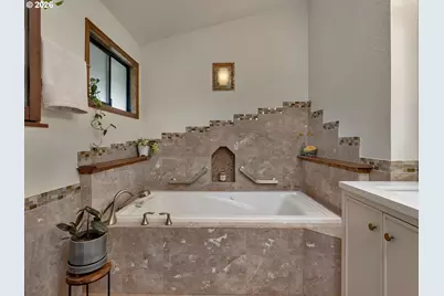 10409 SE 11th St, Vancouver, WA 98664 - Photo 36