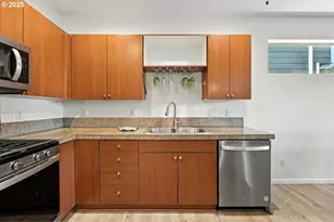 7802 SE Sporri Ln, Milwaukie, OR 97267 - Photo 12