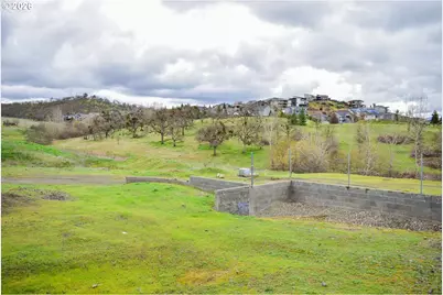 3600 Lone Pine Rd, Medford, OR 97504 - Photo 1