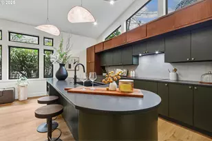 8014 SW 54th Ave, Portland, OR 97219 - Photo 14