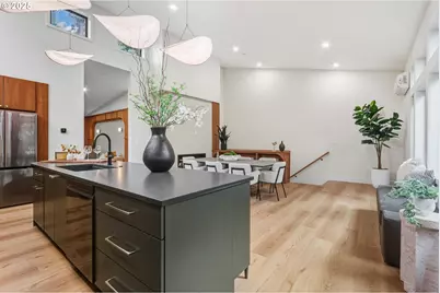 8014 SW 54th Ave, Portland, OR 97219 - Photo 12