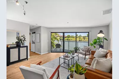 840 NW Naito Pkwy #H12, Portland, OR 97209 - Photo 4