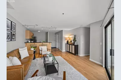 840 NW Naito Pkwy #H12, Portland, OR 97209 - Photo 10