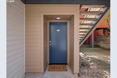 840 NW Naito Pkwy #H12, Portland, OR 97209 - Photo 2