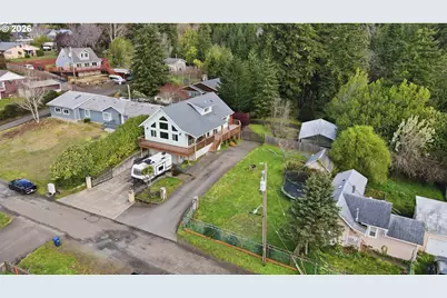 874 N Henry St, Coquille, OR 97423 - Photo 46