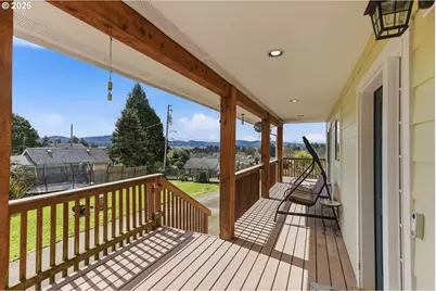 874 N Henry St, Coquille, OR 97423 - Photo 6