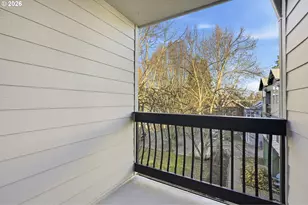 844 SE Woodrow Ln, Hillsboro, OR 97123 - Photo 30
