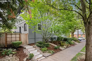 138 NE 18th Ave, Portland, OR 97232 - Photo 42